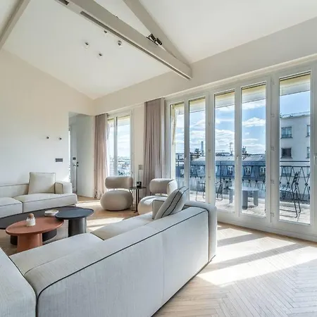 Apartment Haussman Palace