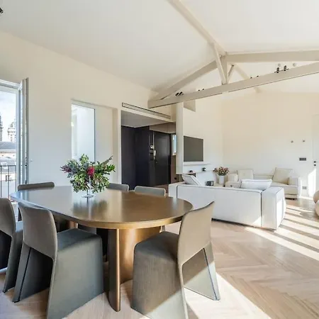 Apartment Haussman Palace